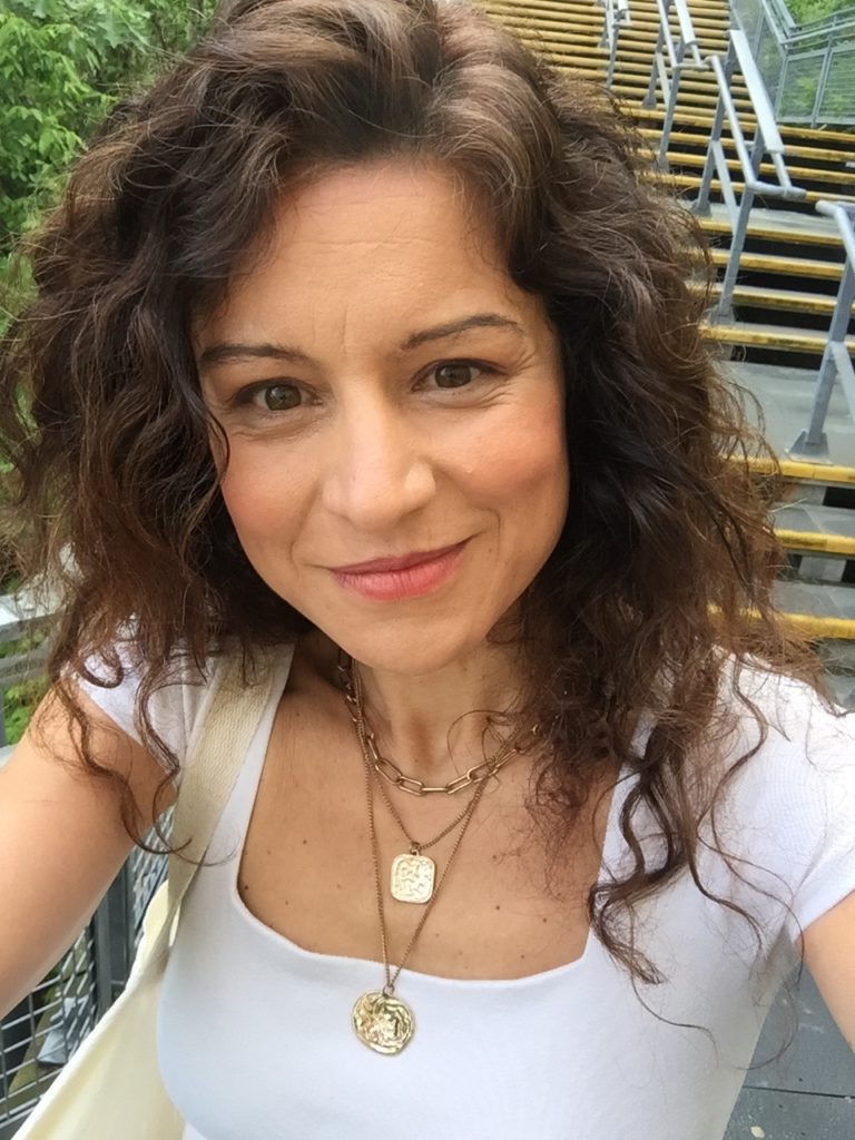 Clara Santato